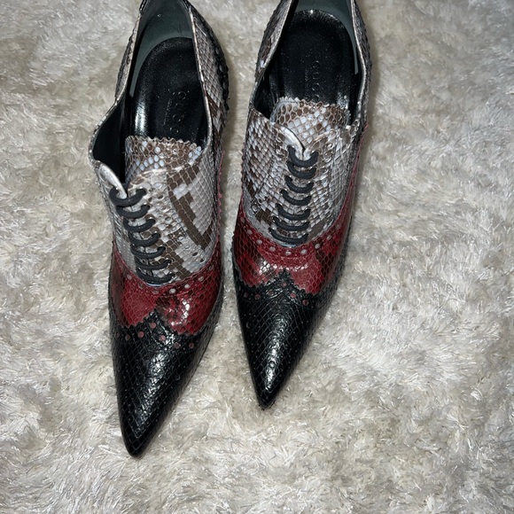 Gucci Pre-owned Tricolor Brogue Python Leather Gia Pointed Toe Lace Up Booties - Picture 5 of 5